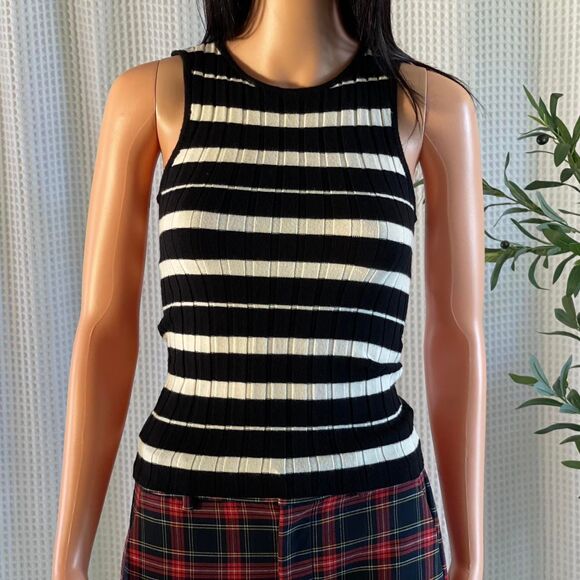 NWT Noisy May‎ Black & White Striped Ribbed Knit Sleeveless Stretch Tank Top XS - Picture 2 of 8